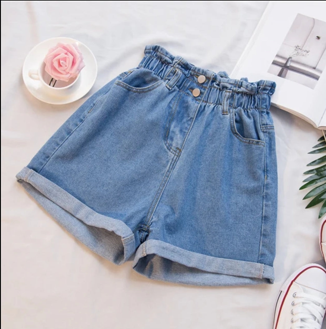 High waist denim shorts