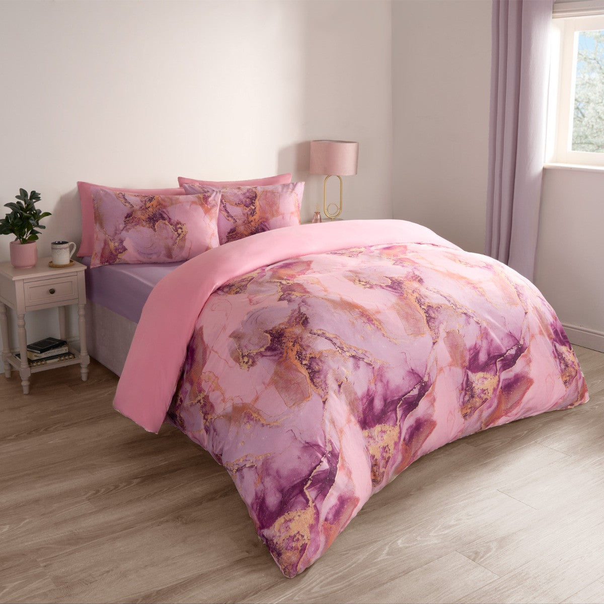 Marble print bedding