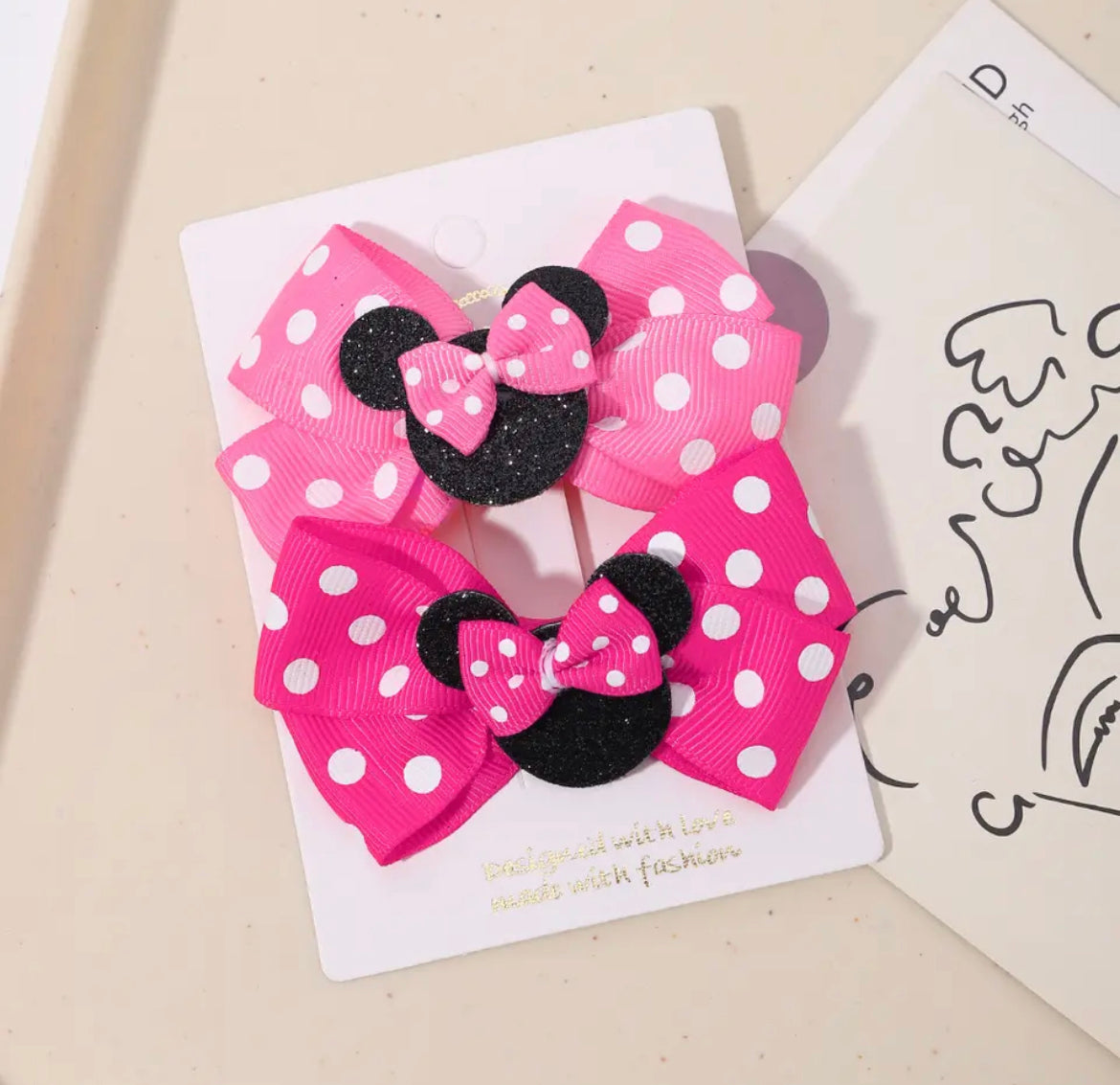 Polka dot mouse clips