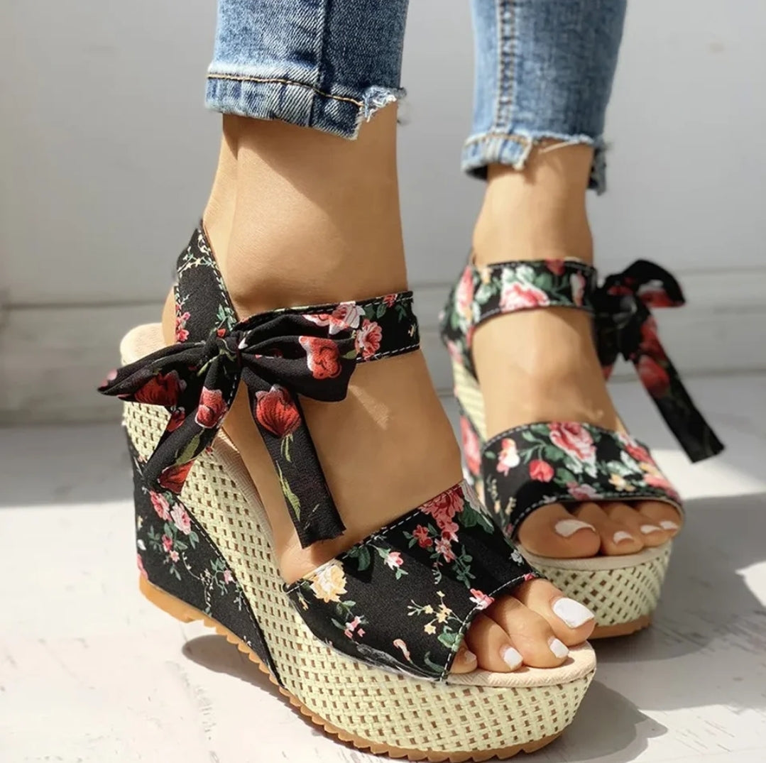 Floral wedges