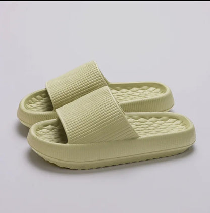 Thick sole sliders