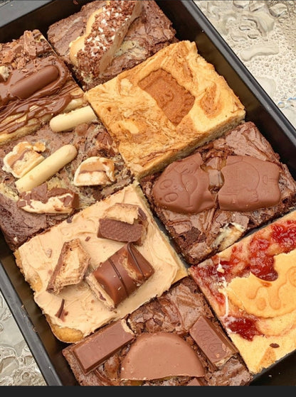 Choose up to 4 own flavour brownies /Fudgy postal gift brownie or/and blondie selection boxes