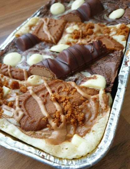 Mixed Tray ~ Biscoff Blondie & Kinder Bueno Brownie