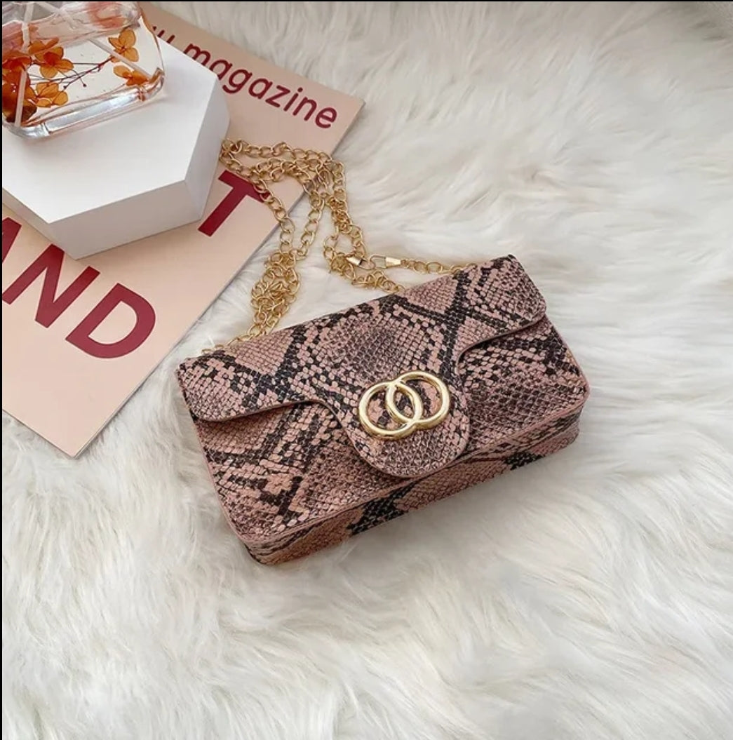 Trendy snakeskin pattern bag