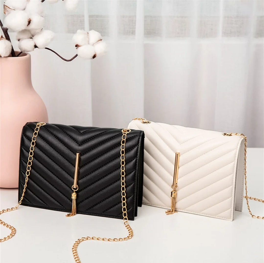 Fashion tassel flap bag