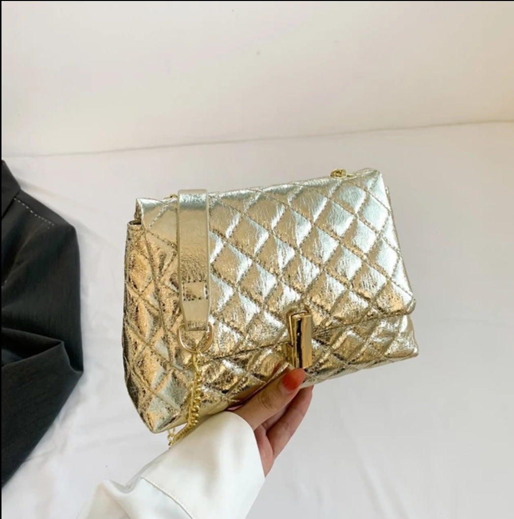 Metallic chevron shoulder bag