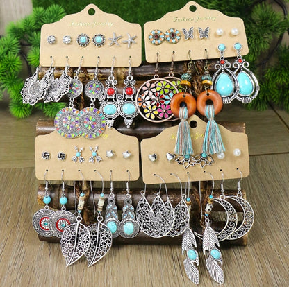 Set of earrings