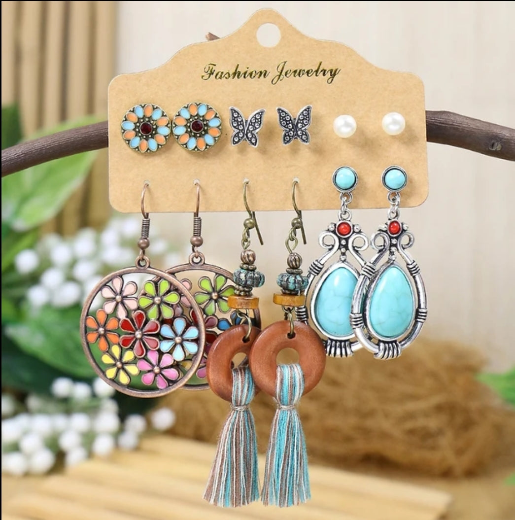 Set of earrings