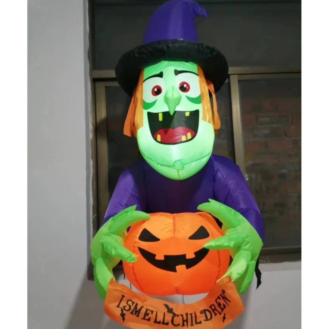 1.35M/4.5FT Halloween wall inflatable. Built in LED lights. Outdoor