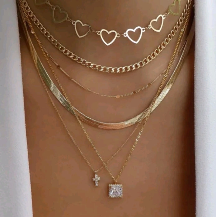 Multiple layers necklace