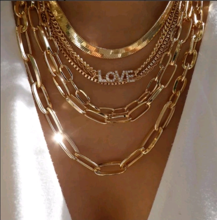 Multiple layers necklace