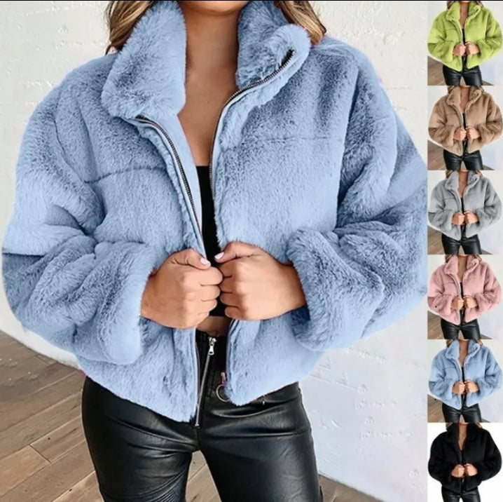 Womens winter faux fur short coat