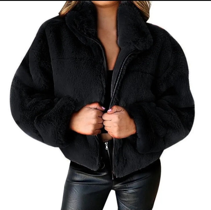 Womens winter faux fur short coat