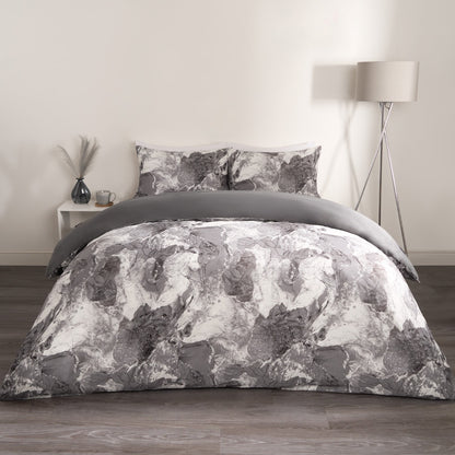 Marble print bedding