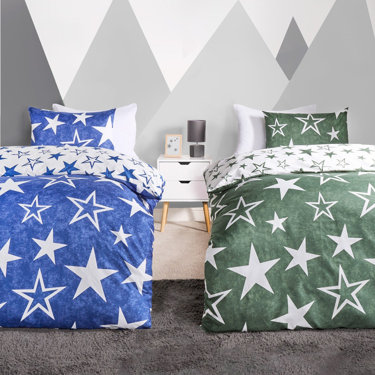 Reversible twin pack bedding